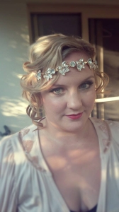 Vintage Gatsby styling hair and makeup